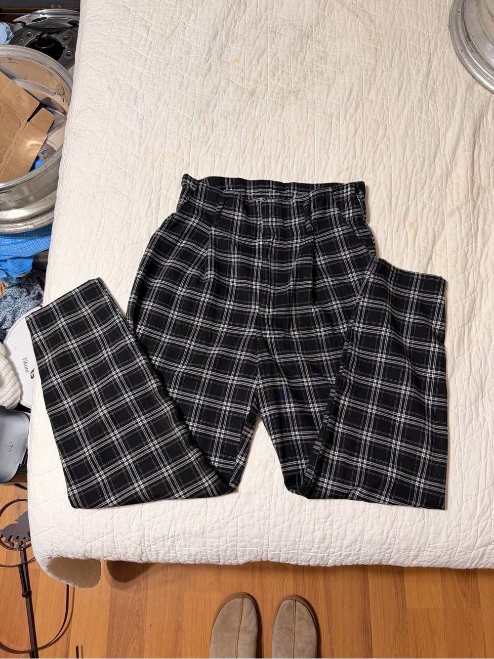 Hollister Black & White Plaid Chinos